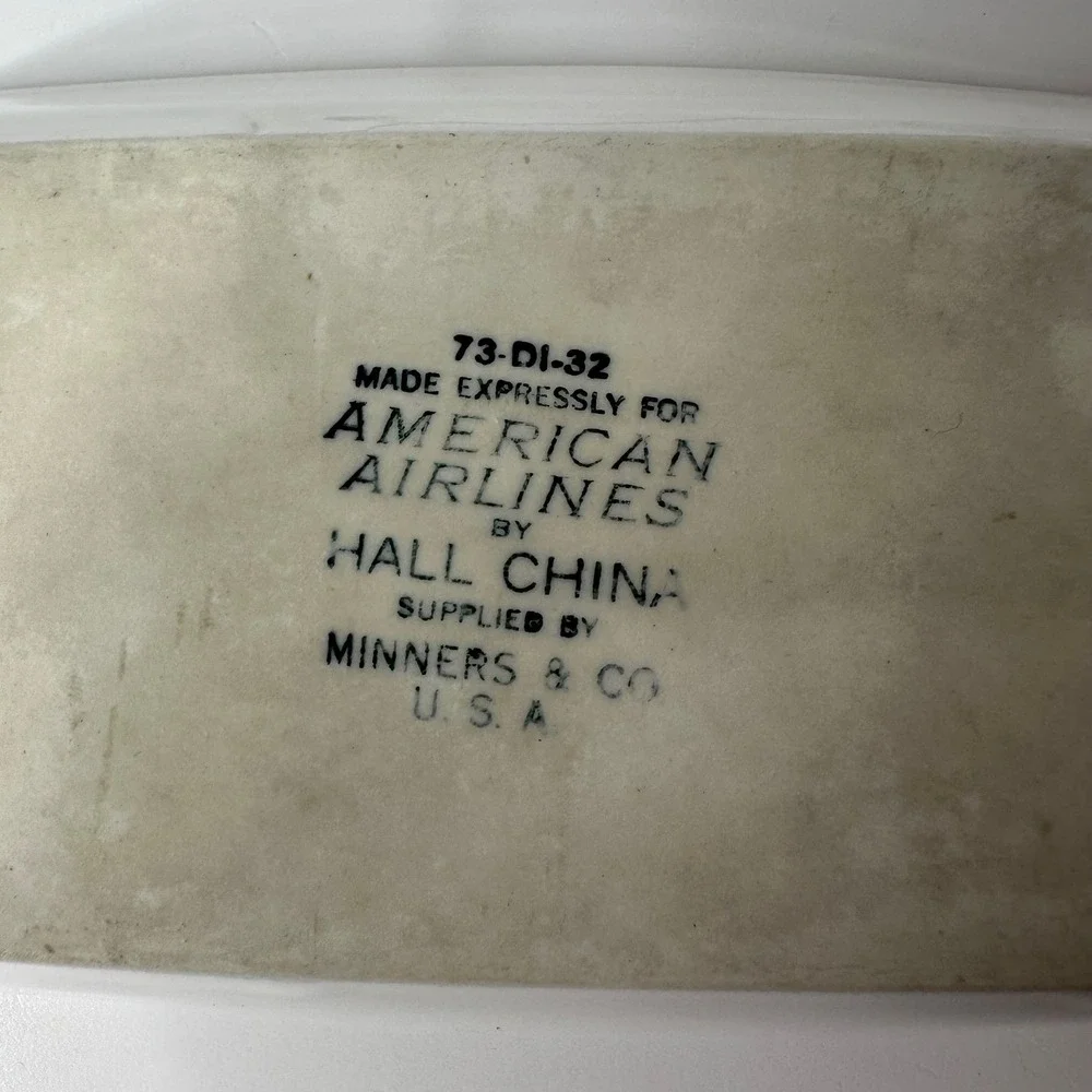 2 American Airlines Hall China Individual Casserole‎ Dishes 73-DI-32 USA Vintage